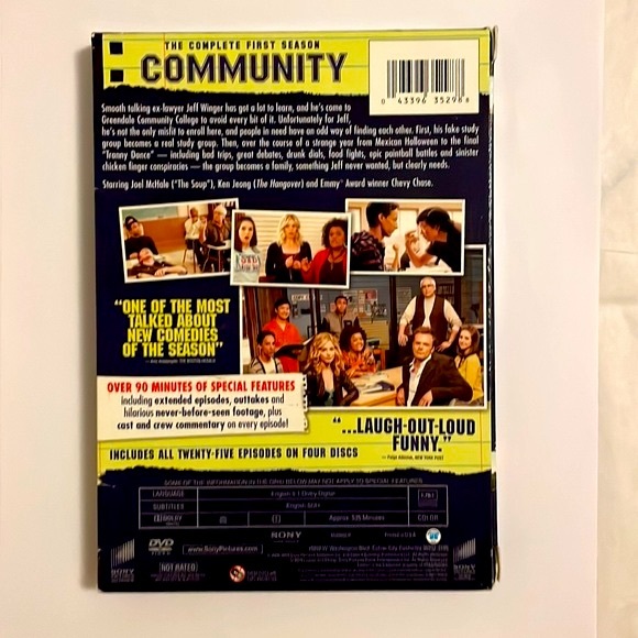 Community series, The Complete First Season TV Show DVD ( 4 Disks) - Picture 4 of 4